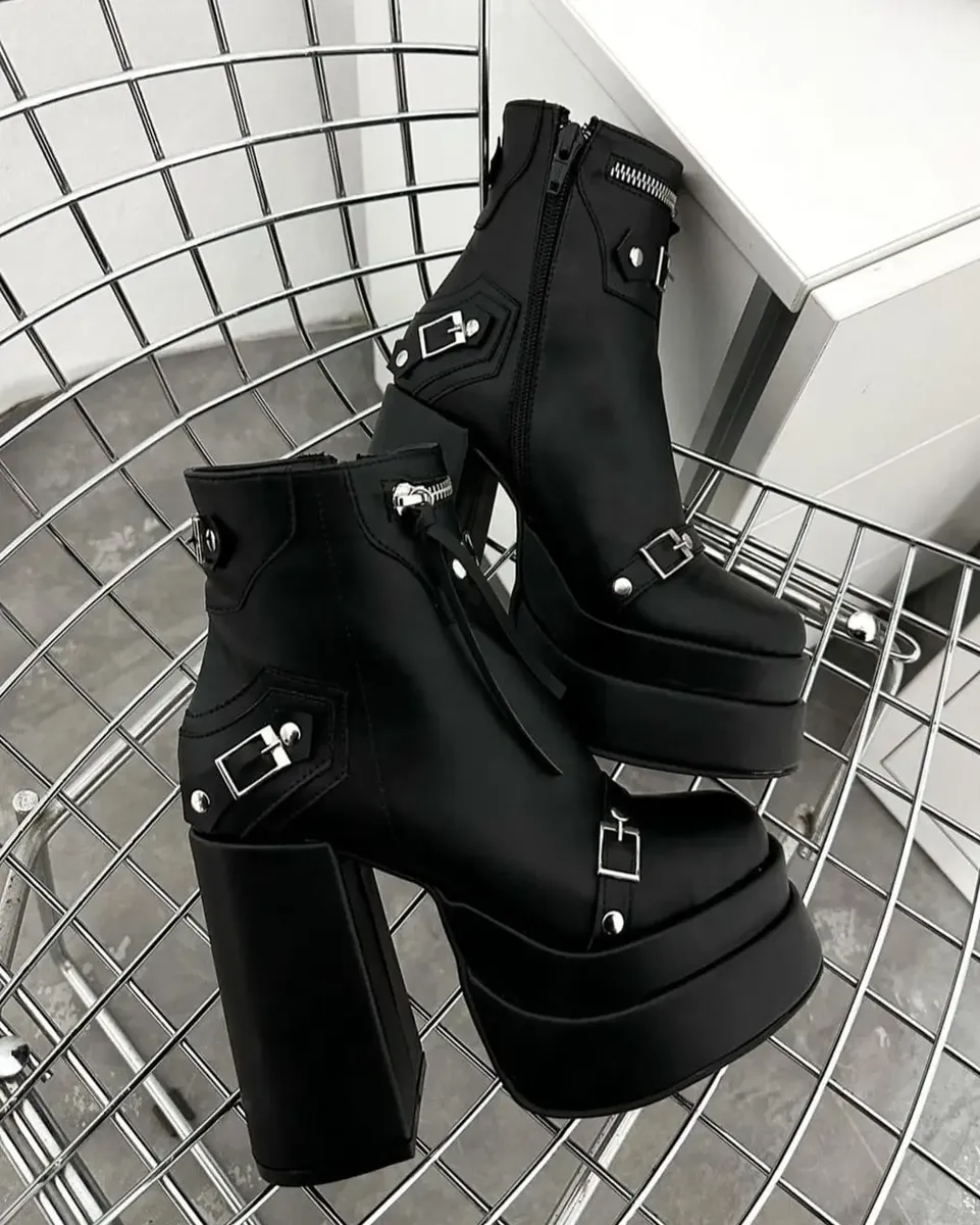 Bota Eclipse