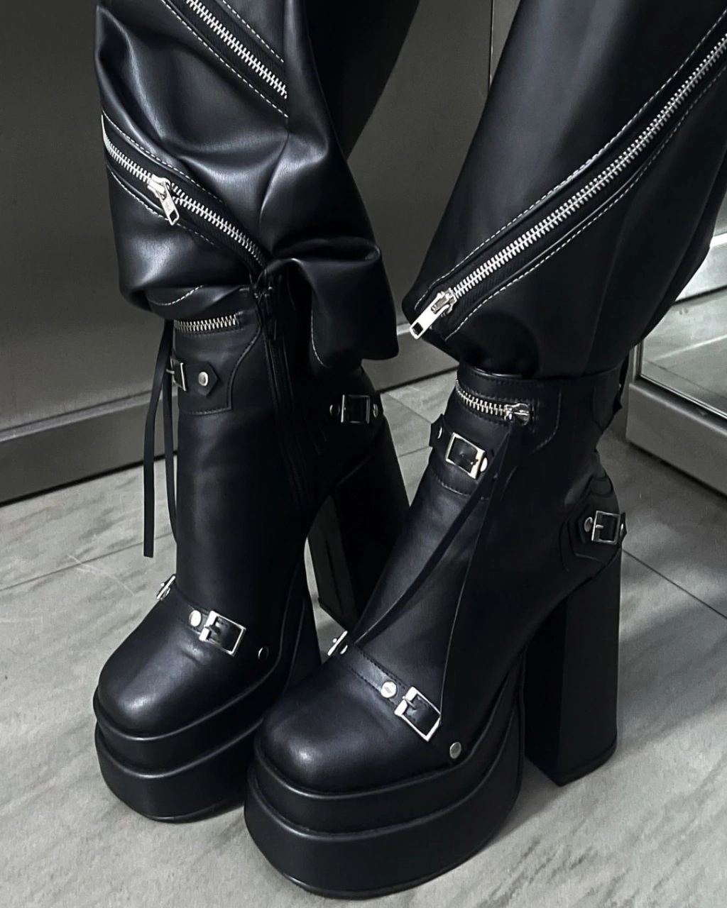 Bota Eclipse